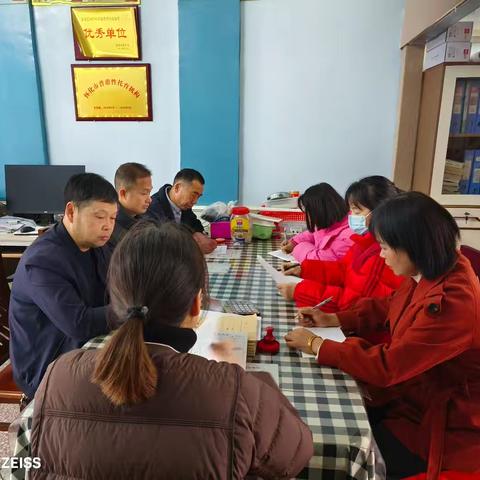 麻阳水幼儿园校车安全疏散演练方案