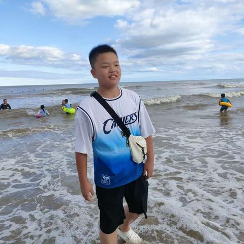 六年二班杨博然—我的暑假旅行日记