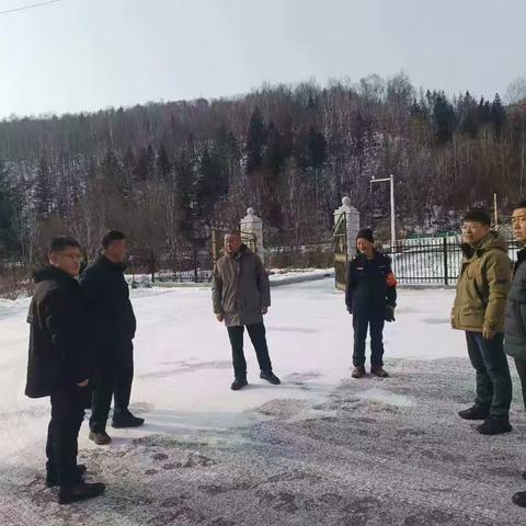 情系一线 寒冬送暖