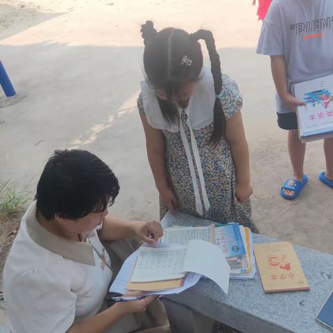 暑期家访邵岗村组