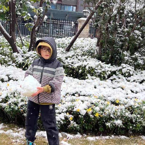 53号赵曾毅 2024年的第一场雪