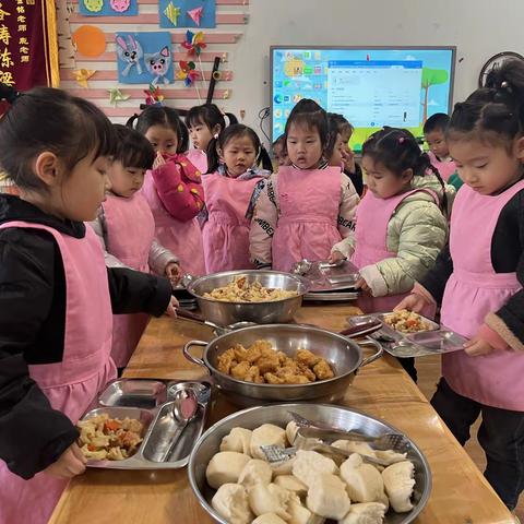 美食一刻——记肥城市实验幼儿园（西园）桃花十班