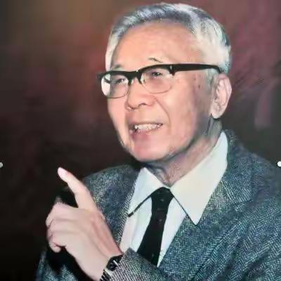 趣味数学 名人名家——土桥中学数学教研组开展数学手抄报活动