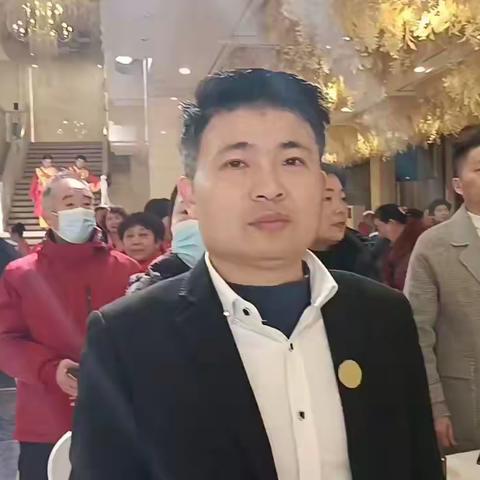美友89691274 郑义的简篇