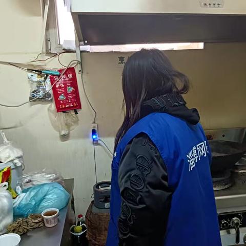 拧紧燃气“安全阀”守护社区“大幸福”