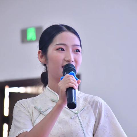 盛夏美如斯，培训正当时：优秀班主任培训——学习侧记