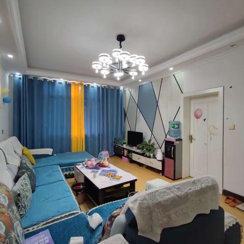 邮政路三楼，套三 36.8万