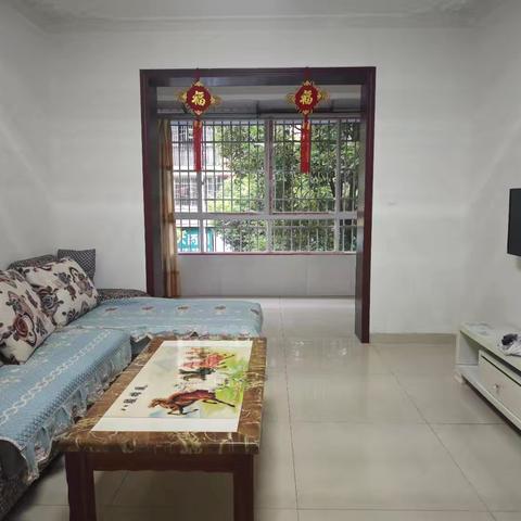 时代尊城2楼套三（2台空调），900/月