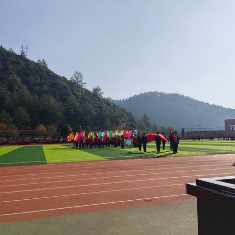 下坝九年制学校第七届师生运动会