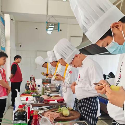 漯河市中等职业技能竞赛"中式烹饪"赛项火热开赛