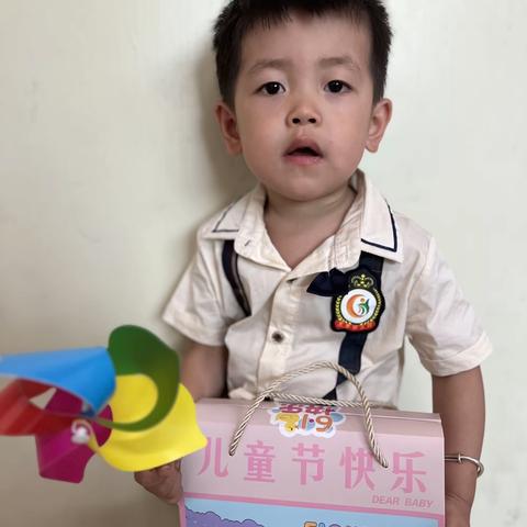 辉繁小可爱幼儿园生活篇