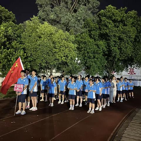 桂林市首附实验中学｜热血绿茵场 青春正当时——高2305班校运会纪实