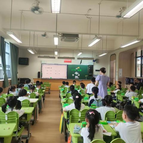 沙面小学教育集团大坦沙校区数学科组教研活动——《两位数比较大小》