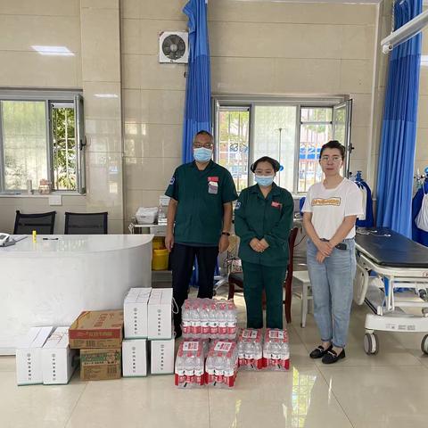 致敬最可爱、最可敬、最可佩的人 ——伊犁河北路支行开展医师节走访慰问