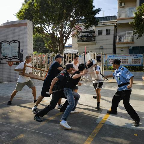 携手织密安全网，防恐防暴护校园——黄圃镇新沙小学防暴力入侵疏散与应急演练