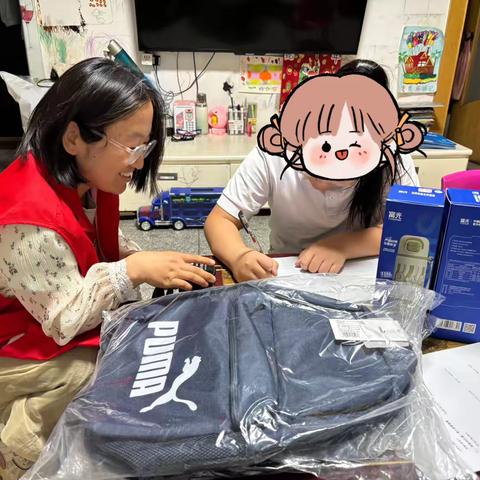 温情入户暖童心 关怀护航助成长 ——天东街道社工站开展事实无人抚养儿童走访慰问行动