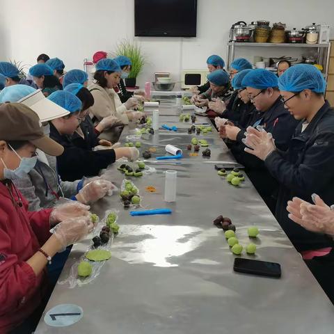 春意盎然手作忙 传统文化润心田