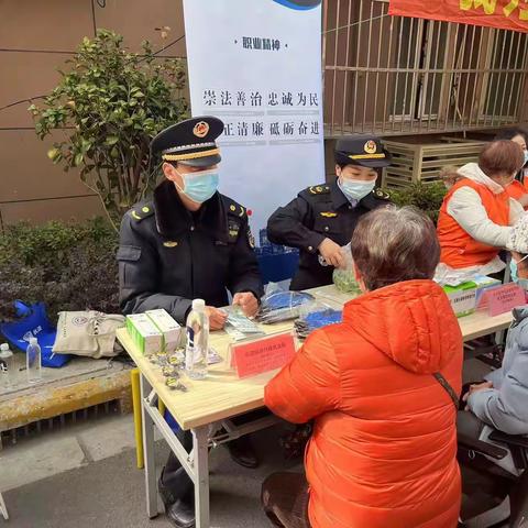 城管执法助力垃圾分类,多措并举营造绿色风尚