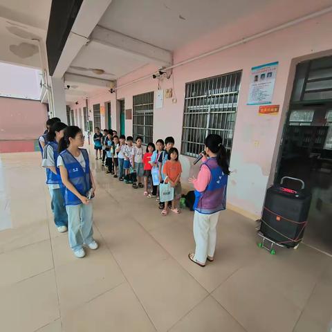 莺歌海镇2025年暑期爱心托管站正式开班