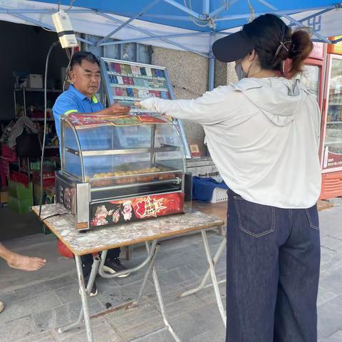 【诚信建设万里行】莺歌海镇持续开展信用体系建设宣传活动