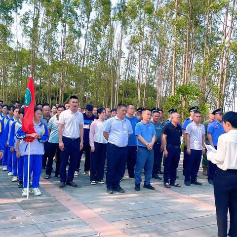 清明祭英烈，共筑中华魂——团博厚镇委开展清明节祭扫革命烈士纪念园志愿服务活动
