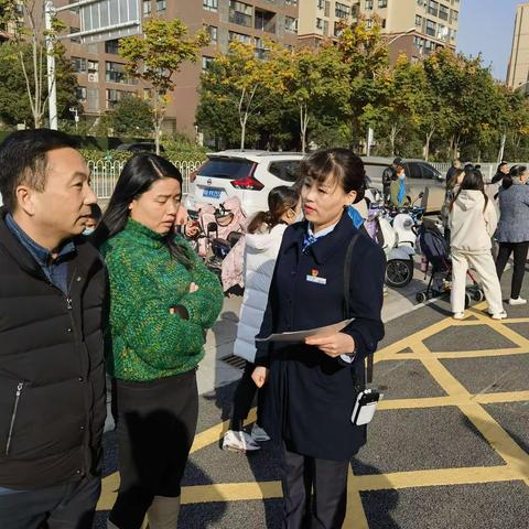 省直烽胜路党支部积极开展学校送关爱服务