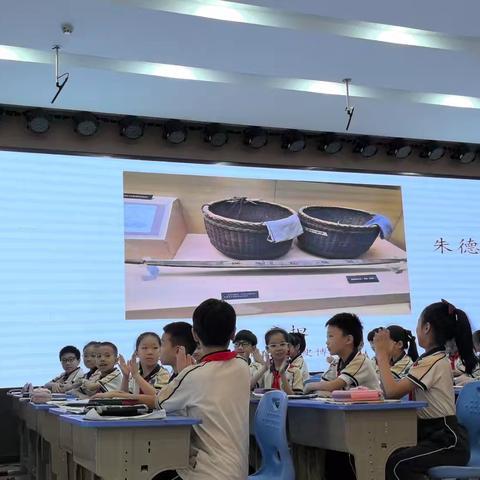 四上故事三首 出塞 姚必斌