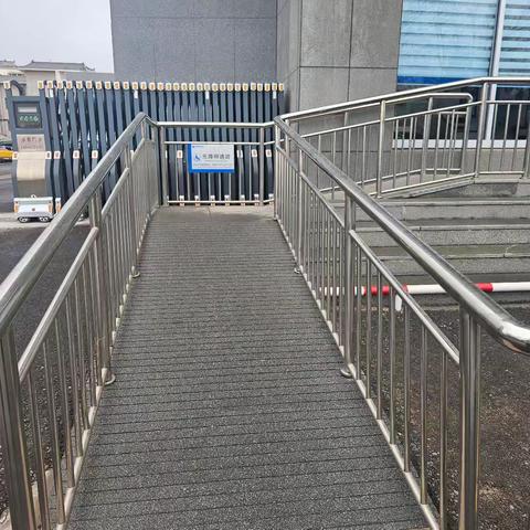 支付适老 守护“银发族”