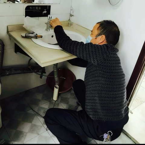 洛南县环卫队第十期 ‍“百日便民服务大比拼”活动记实