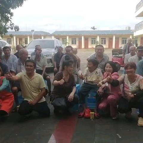 2025年10月6日爱心姐妹情暖三门坡敬老院