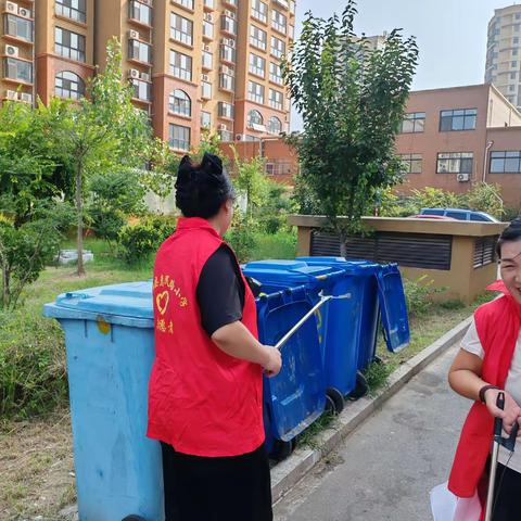 金乡县惠民路小学开展“打扫卫生创文明活动”