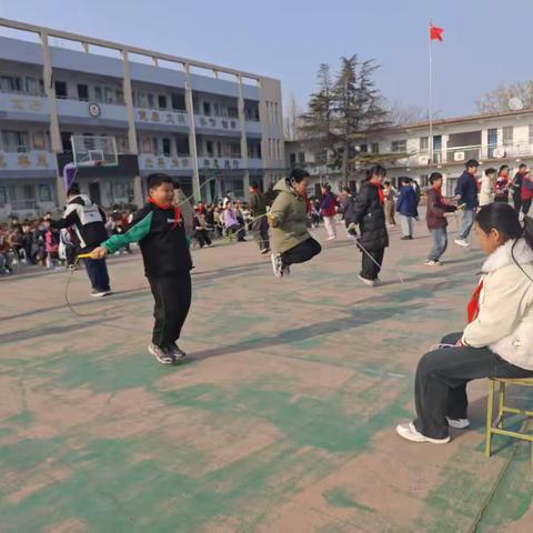 我运动我快乐，大家动起来——小李庄小学第二届花样跳绳比赛成功举办