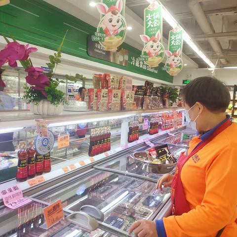 默默无闻的陈大姐