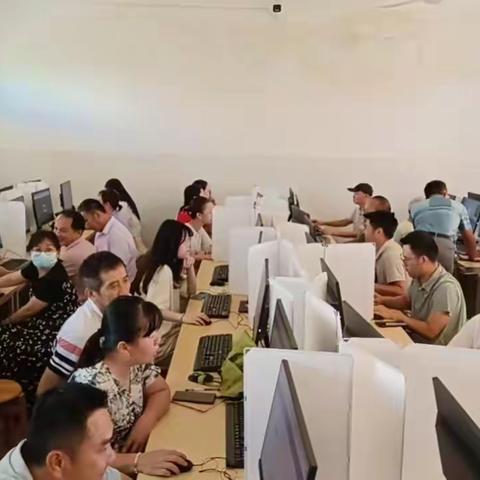文昌市航天中学学科资源应用与建设培训