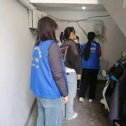 中创开元山庄社区常态安全巡查