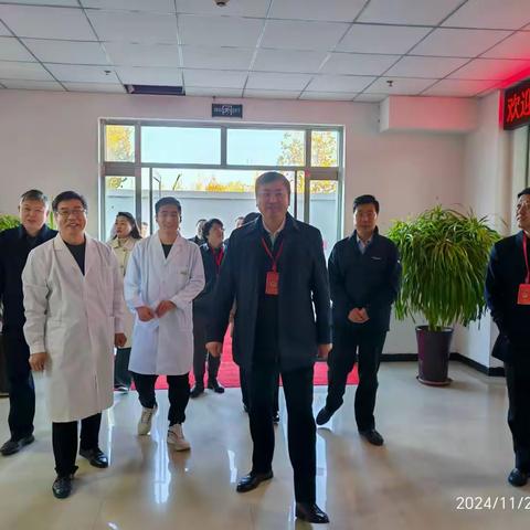 省、市、区三级人大代表 视察我区卫生院慢性病服务中心工程建设情况