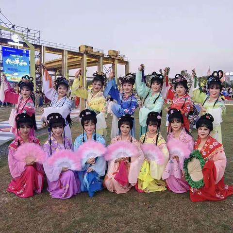 岳阳楼区城市管理志愿者协会艺术团推介