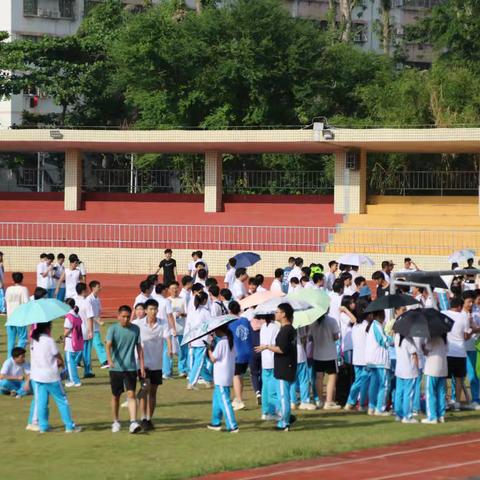 青春的速度与激情——高二（7）班秋季运动会初赛