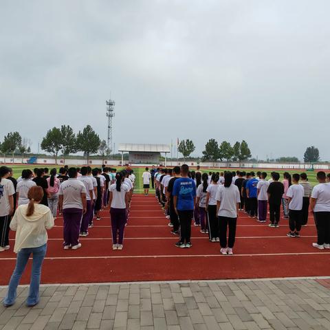 【初心启航  “习惯”成长】——巨各庄中学初一新生入学教育第二天