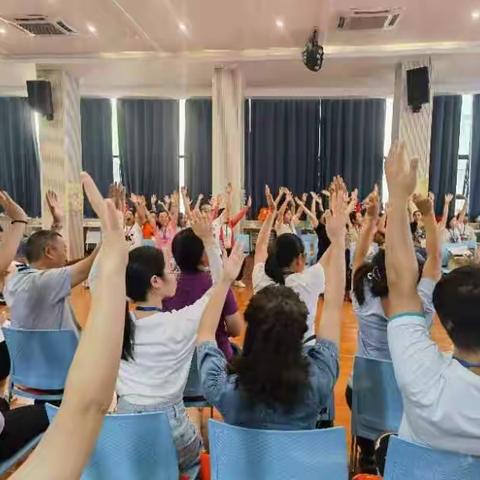 “流过身体的才是智慧！团体辅导余粤老师精彩开讲！”～心护师研习营之第五天（一组）