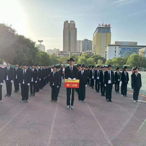 恰同学少年，风华正茂  | 记巴州二中鲲鹏部八(6)班2023年秋季运动会