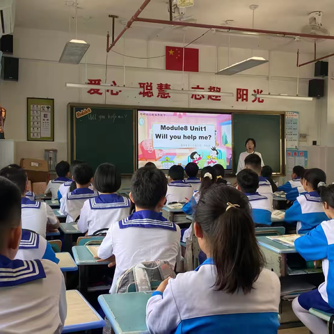 李小乐老师主持的小课题团队深入课堂开展课题研究活动（二）