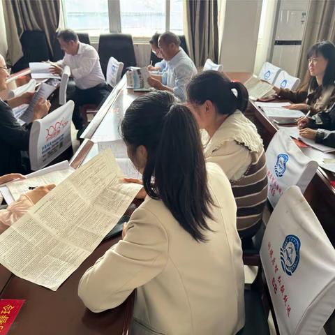 反思促教 砥砺奋进—记语文教研组阶段性评估分析会