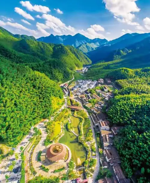 简篇-衢州,危险赞——衢州风华学校九(10)班暑期社会实践活动