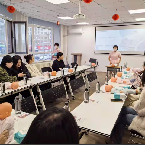 赋能再就业，点亮新 “薪” 路！ 和平区长白街道沙岗社区 开展育婴师培训活动