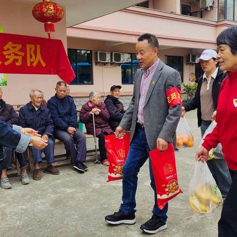 爱心慰问敬老院关爱老人显真情——区老体协党员志愿者活动