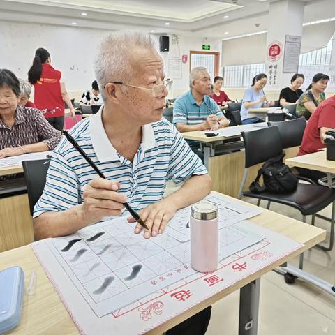 【社区民生微实事项目】2023年新源社区长青老龄大学培训项目秋季书法班正式开课啦