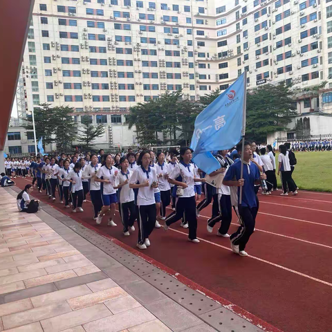 生而有翼，不惧未来——深圳市艺术高中高一新生军训第五天纪实