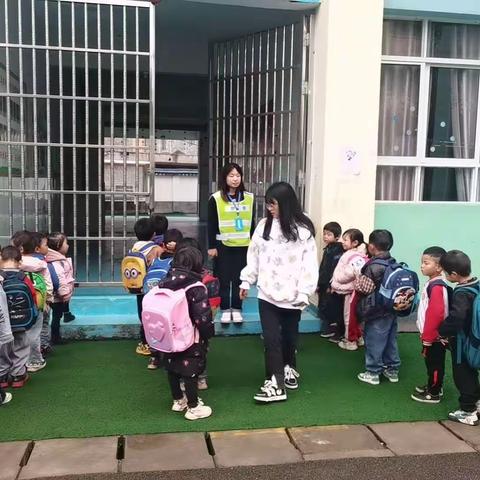 果珠乡中心幼儿园的快乐生活