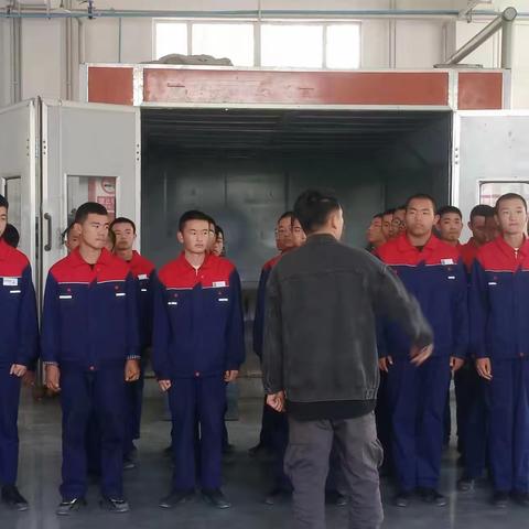 用行动洁净校园、用干劲迎接明天——23秋汽修班“不让一片垃圾落地”系列活动纪实